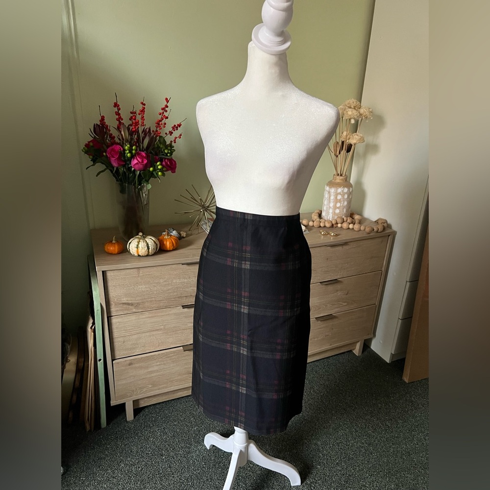 MAX STUDIO Dark Plaid Stretch Midi Knee-Length Pencil Modest High-Waist Skirt M - Picture 6 of 16